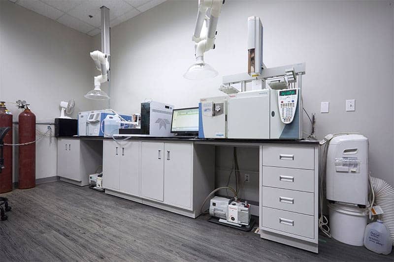 實驗室改造省時50%！模塊化拆裝技術(shù)讓舊實驗室秒變智能空間