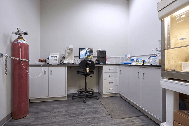 實驗室建設(shè)工期壓縮 50%！BIM 技術(shù)如何解決 90% 的